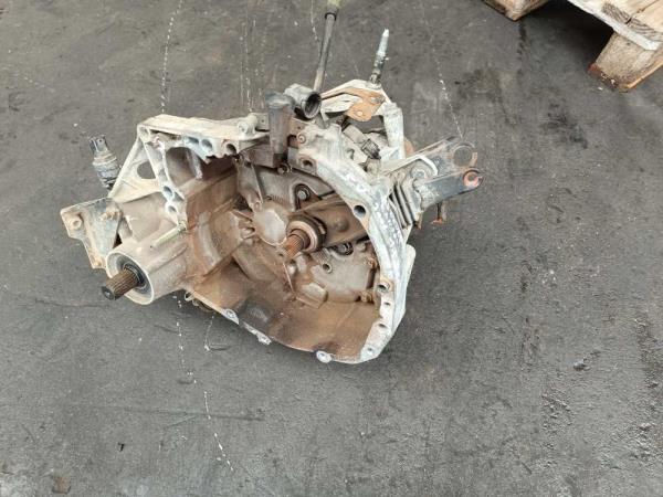 BOITE DE VITESSE MANUEL RENAULT KANGOO 1.5DCI ( 5-VITESSES ) - Vue 1